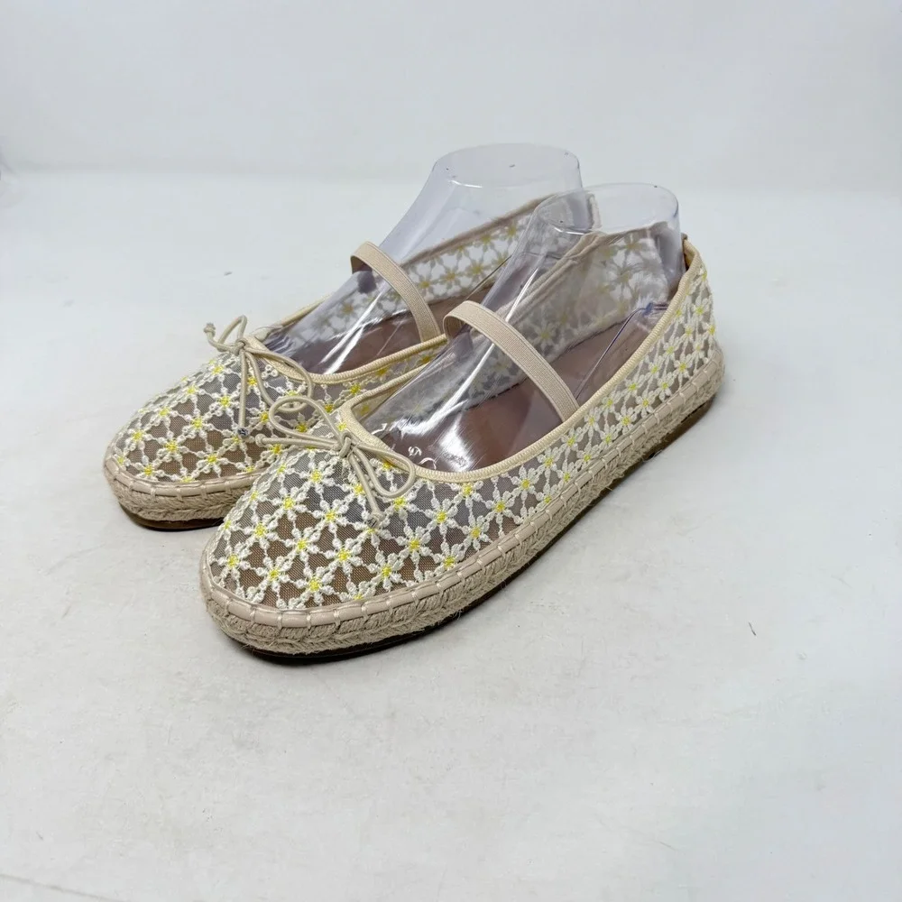 Madden Girl Espadrille Flats Beige 10 Floral Daisy Mesh Mary Jane Summer Boho